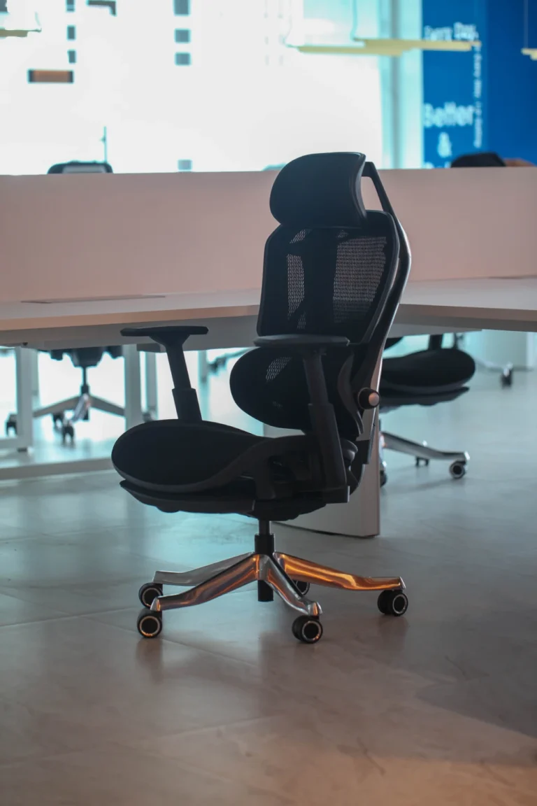 Kronos Ergonomic chair black 2