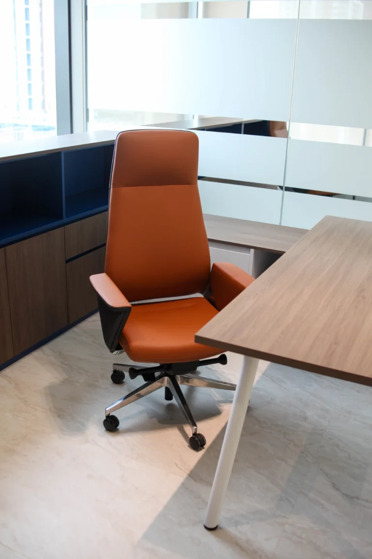 Kronos Executive chair