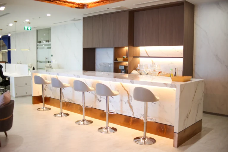 Kronos counter bar